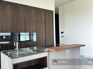 Cho thuê căn hộ define 4 phòng ngủ, tầng cao hồ bơi riêng diện tích 325m² 140 triệu net