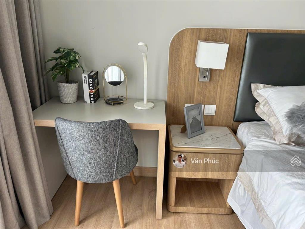 Bán căn hộ zenity q1 3pn căn góc tầng cao 113m2 shr