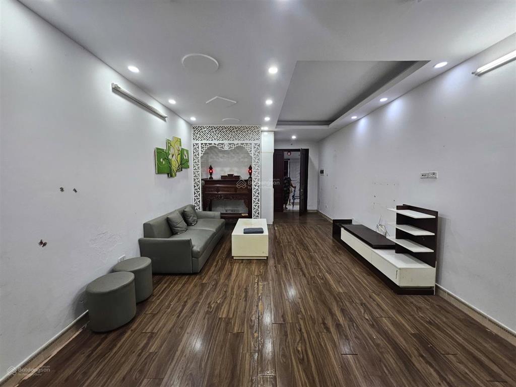 Bán ch giá ưu đãi có đàm phán từ 5,3 tỷ5,7 tỷ, dt 79m22n2w tại tòa ct2.17tvinaconex 3trung văn
