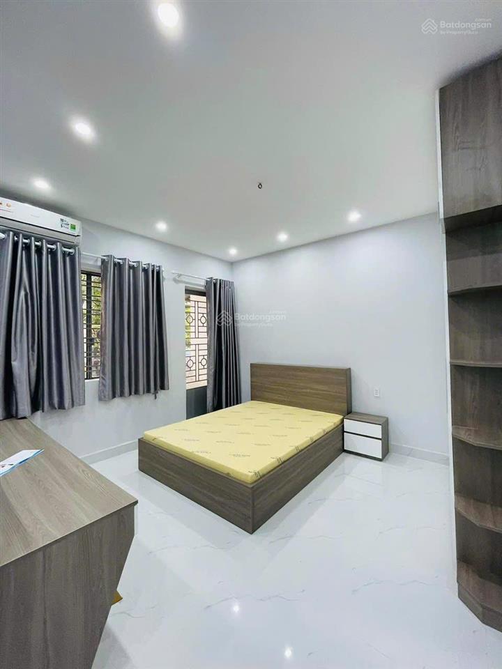 Nhà nguyên căn chính chủ bình lợi full nội thất 23tr/tháng. view công viên