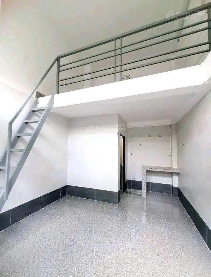 Cho thuê phòng trọ giá rẻ 3tr5 tại đường hàn thuyên, thủ đức