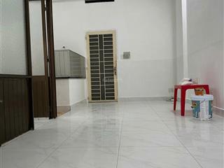 Cho thuê căn hộ ehome4 tầng trệt ngay bảo vệ ngồi giá 4tr/tháng, dọn vào ở ngay