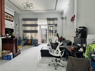 Bán đất tặng nhà dọn vào ở ngay