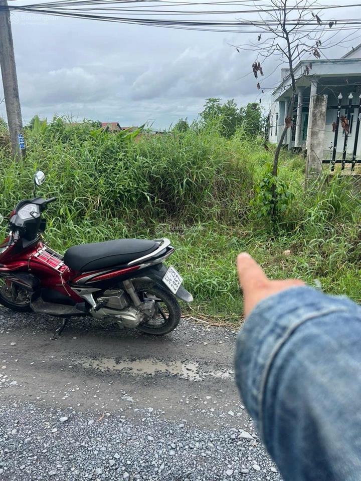 Giảm 300tr bán nhanh miếng đất mặt tiền ấp rừng dầu long an