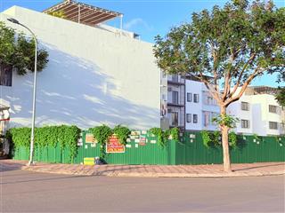 Lô góc hà quang 2. đường số 7 vs 1a. giá 125 triệu/m2. tổng 27 tỷ 437