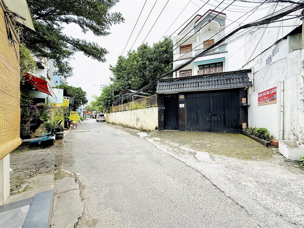 Lô đất hẻm ô tô thông 66.6m2 chính chủ gần emart 2 chỉ nhỉnh 75tr/m2