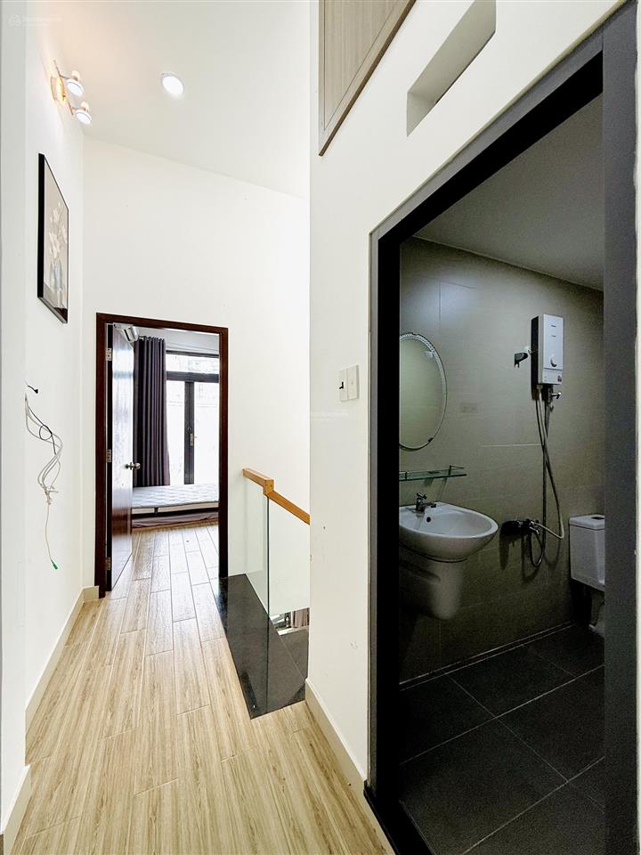 Bán đất tặng nhà 2 tầng 60m2 ngay phường 11 gần trường nguyễn du chỉ 5.65ty