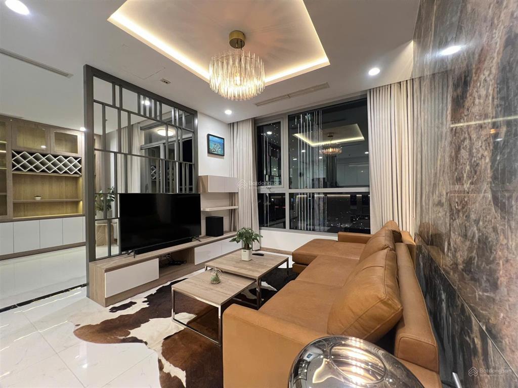 Căn hộ 3pn cho thuê giá 35 triệu. nội thất mới, view sông, công viên, landmark81