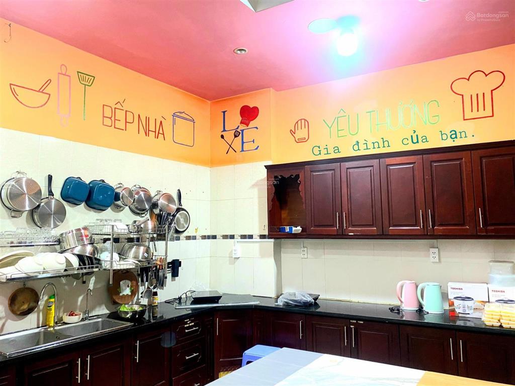 Cho thuê phòng trọ ở ghép, ký túc xá, homestay, đầy đủ tiện nghi, q. tân bình