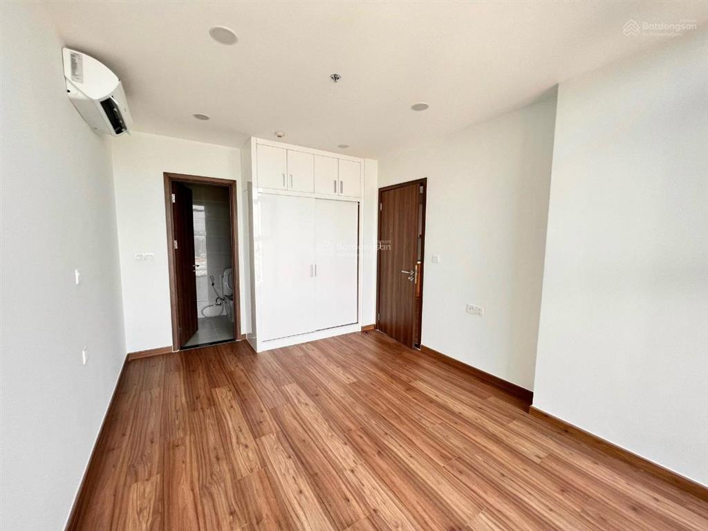 Bán căn hộ chung cư view đẹp tại eco green sài gòn, 6.350 tỷ, 70m2, q7, hcm