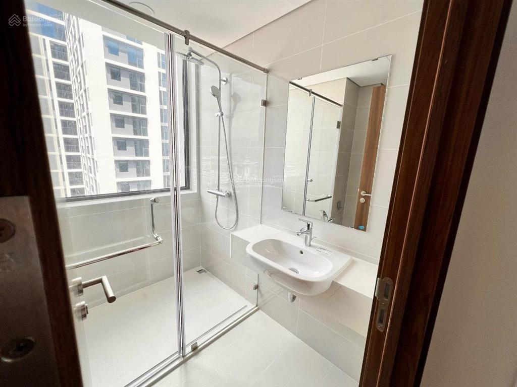 Bán căn hộ chung cư view đẹp tại eco green sài gòn, 6.350 tỷ, 70m2, q7, hcm