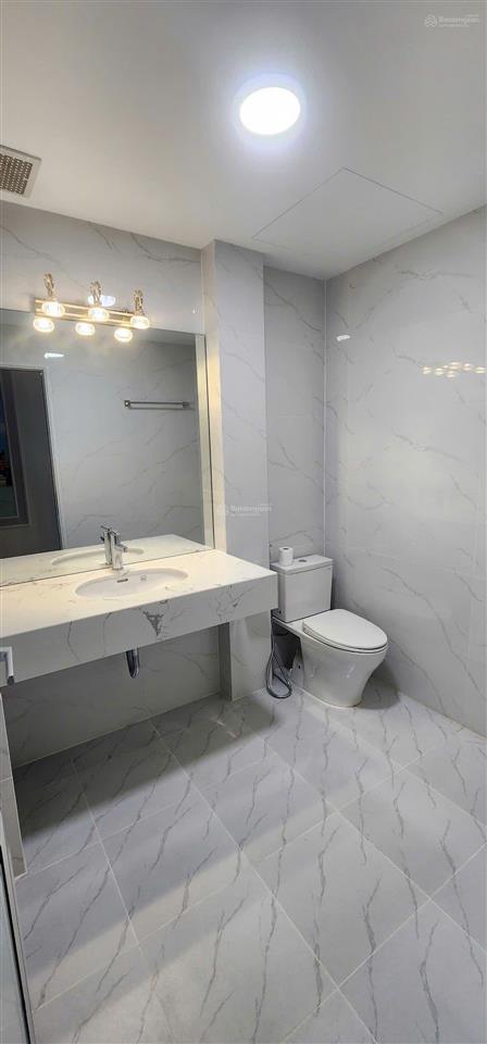 Sos. nhà mặt phố chính chủ số 358 cầu giấy chỉ hơn 29 tỷ đồng, 2 mặt tiền đều kinh doanh sầm uất