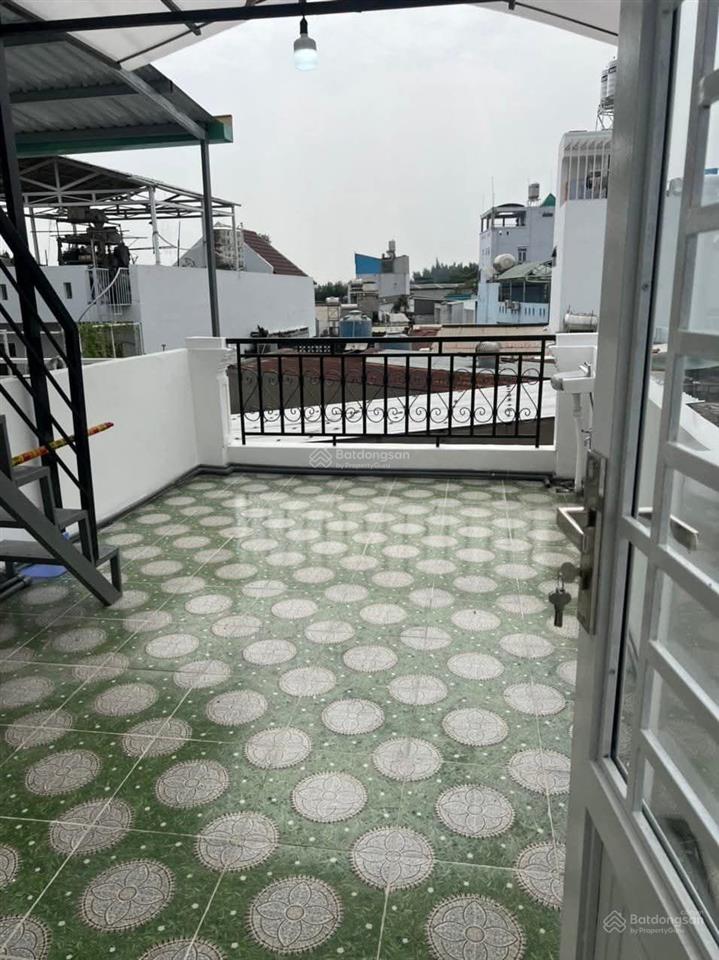 Cho thuê nhà mới đường dương bá trạc p1 cũ quận 8 giá 15 tr thương lượng