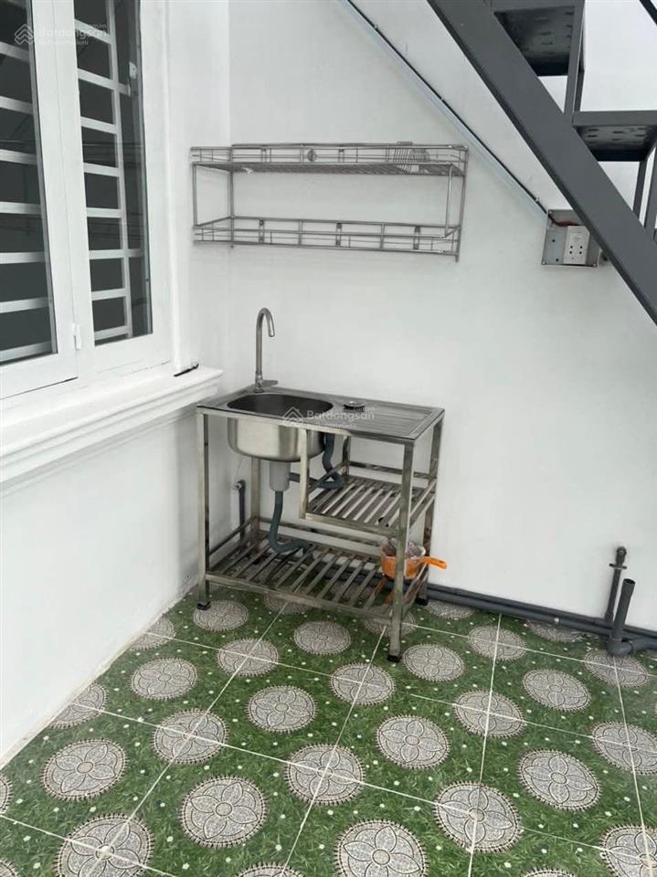 Cho thuê nhà mới đường dương bá trạc p1 cũ quận 8 giá 15 tr thương lượng