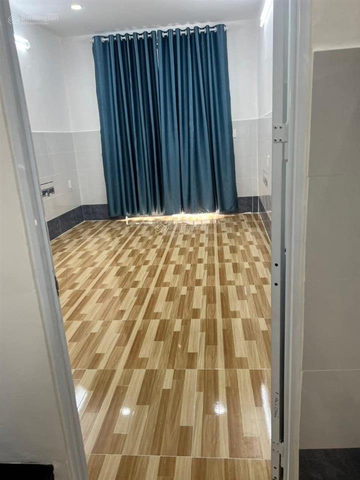 Cho thuê nhà mới đường dương bá trạc p1 cũ quận 8 giá 15 tr thương lượng