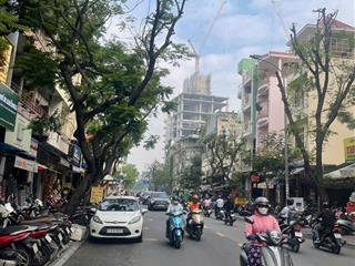 Bán gấp nhà mặt phố calmette, 52 tỷ, 70m2, 3pn + 2wc, q1, hcm