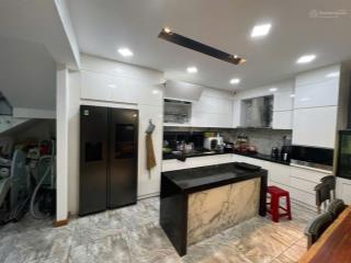 Góc 2 mặt tiền võ văn tần, 115 tỷ, 116m2, chính chủ giá tốt