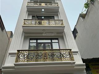 Cc bán nhà 7 tầng, có thang máy nhập khẩu ngay trung tâm kđt văn phú, hà đông 50m2 mt5m sổ đẹp