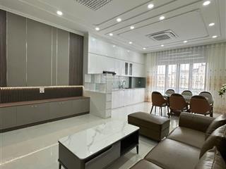 Bán nhà phân lô liền kề 7 tầng thang máy sát metro bệnh viện bộ ca, ga la khê