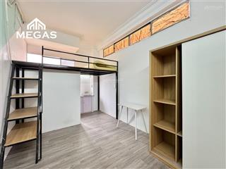 Căn hộ có gác 29m2  mặt tiền nguyễn tri phương cạnh nguyễn chí thanh
