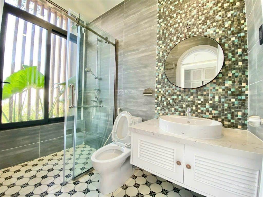 Hot! sắp trống 1 phòng ngủ full nội thất siêu phẩm trần não
