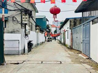 Chính chủ gửi em bán thổ cư an thượng, đường ô tô như ảnh. giá chưa tới 4 tỷ. hàng hiếm