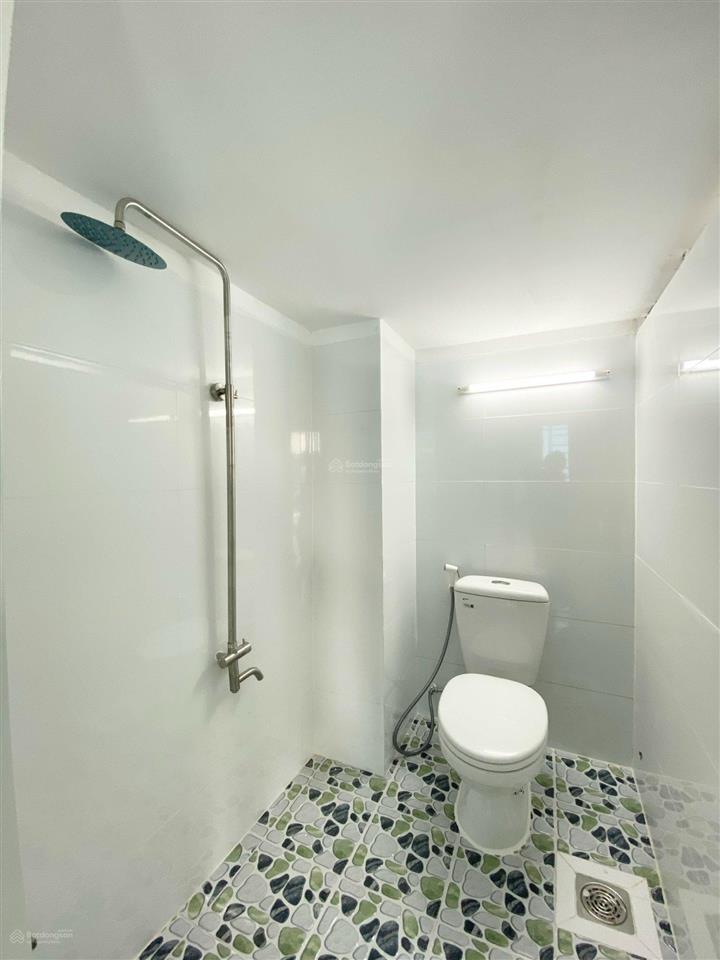 Cho thuê phòng trọ gác cao 2m  ở được 4  5 người