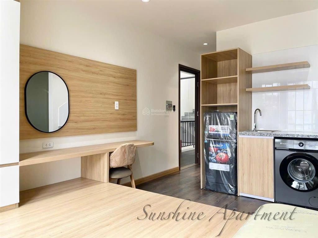 Studio phong cách nhật bản, thiết kế full nội thất, ban công rộng, quận 2