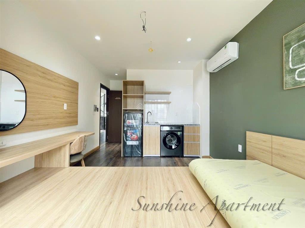 Studio phong cách nhật bản, thiết kế full nội thất, ban công rộng, quận 2