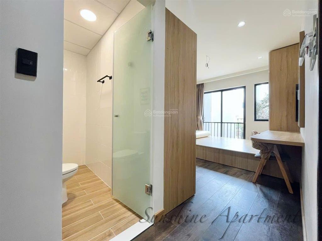 Studio phong cách nhật bản, thiết kế full nội thất, ban công rộng, quận 2
