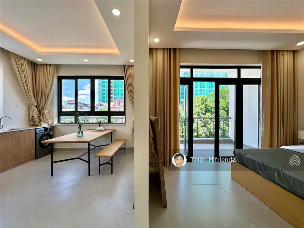 Căn hộ dịch vụ  1pn diện tích lớn gần 50m2  2 ban công cực lớn  máy giặt riêng