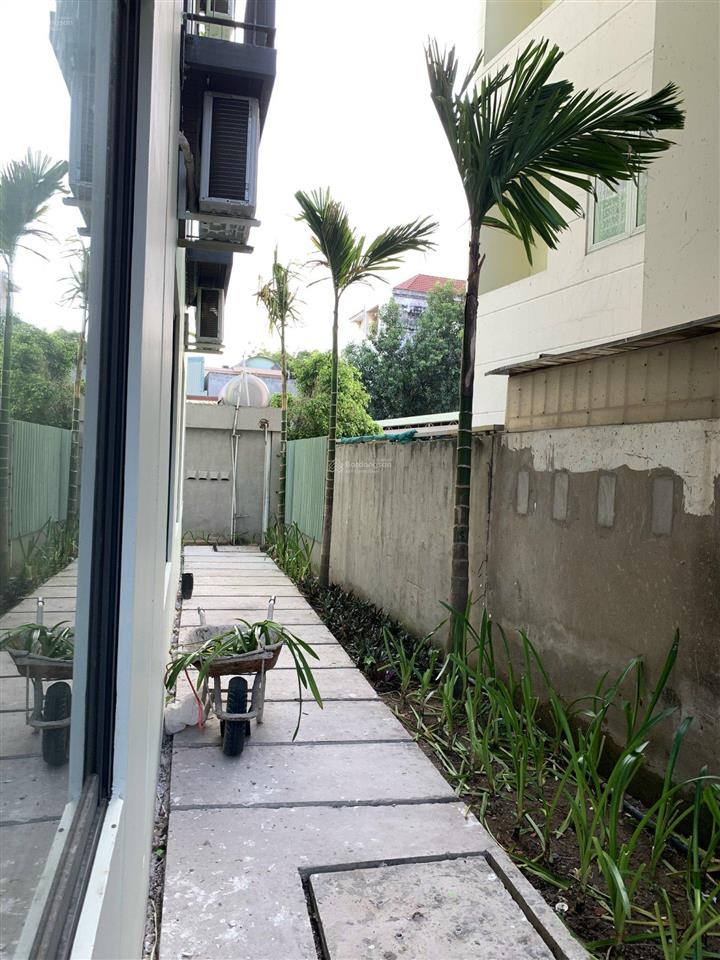 Studio full nội thất  ban công  thiết kế hiện đại