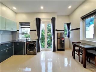 Căn hộ full nt có máy giặt riêng, ban công thoáng, có chỗ đậu oto