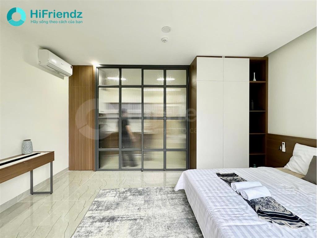 1 phòng ngủ + studio siu vip nội thất xịn xòtone màu sang trọng có ban công máy giặt riêng