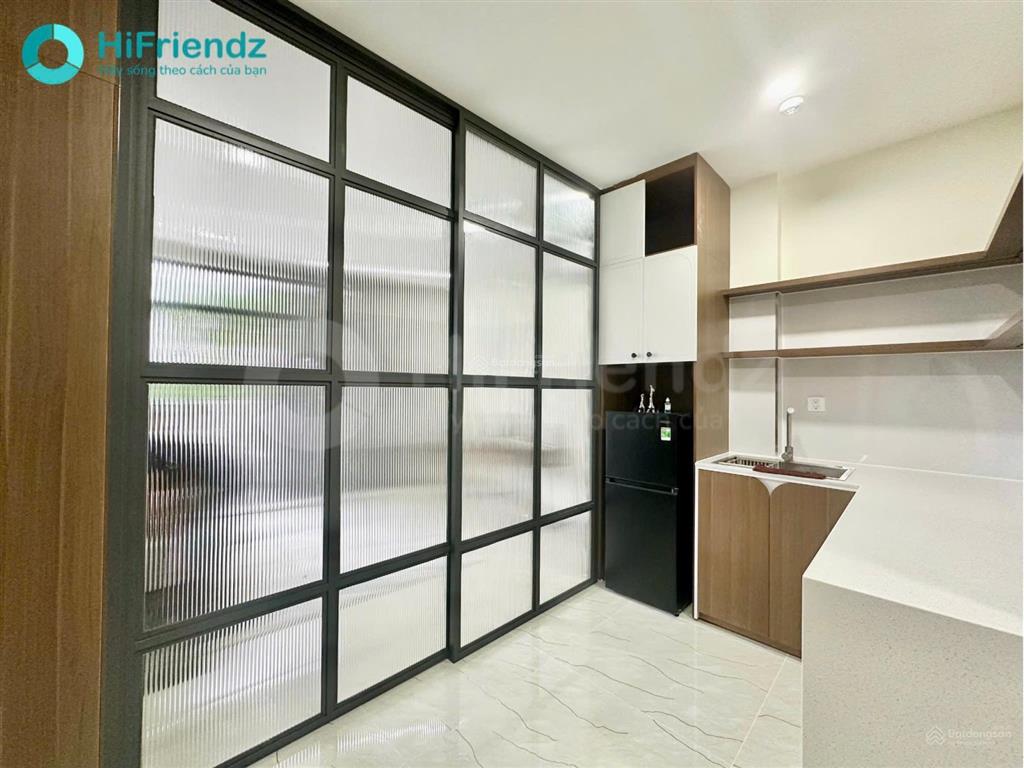 1 phòng ngủ + studio siu vip nội thất xịn xòtone màu sang trọng có ban công máy giặt riêng