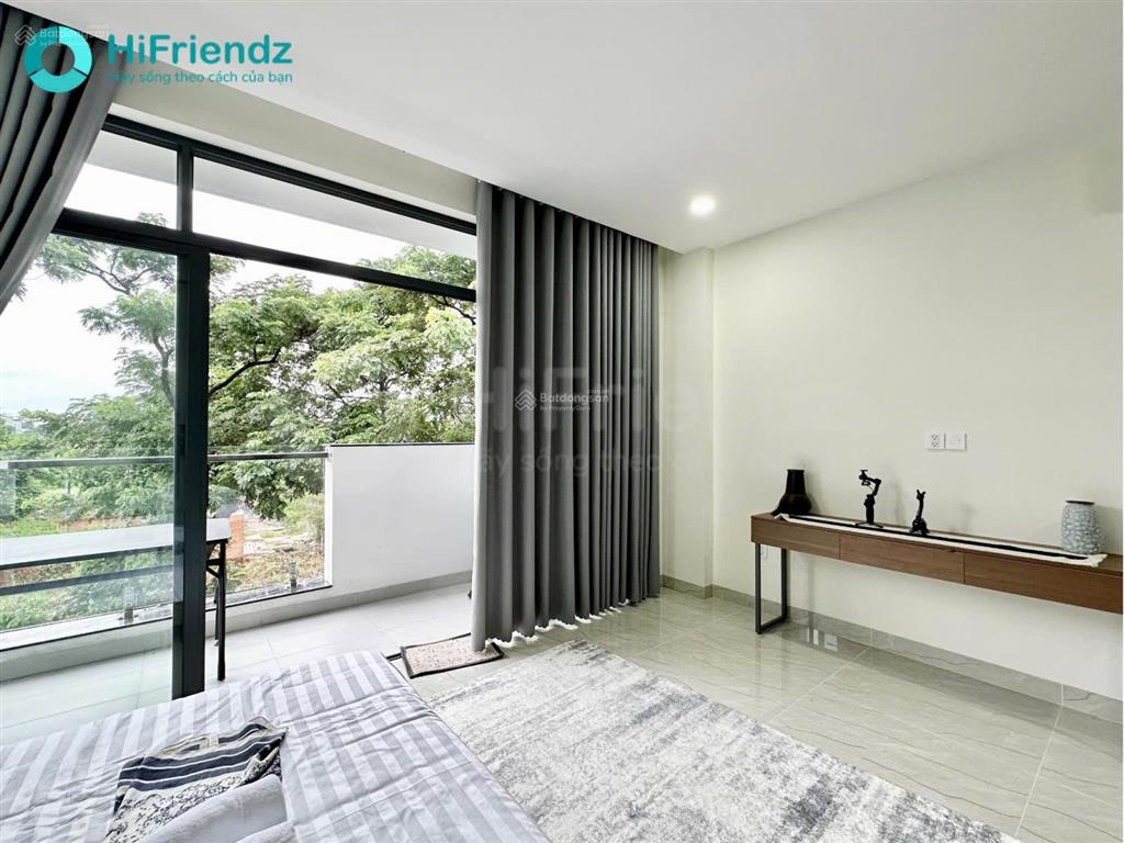 1 phòng ngủ + studio siu vip nội thất xịn xòtone màu sang trọng có ban công máy giặt riêng