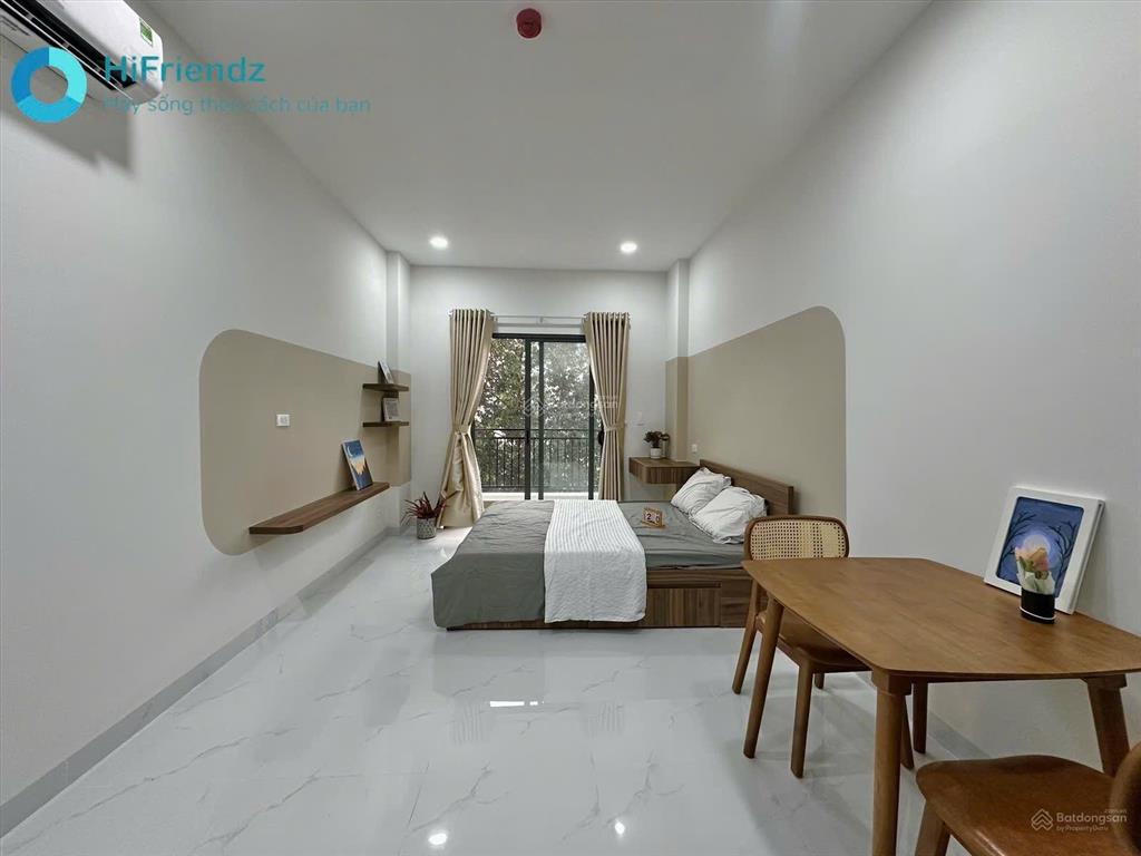 Khai trương căn hộ mới 100%, nội thất xịn sò, tone màu sang trọng có ban công