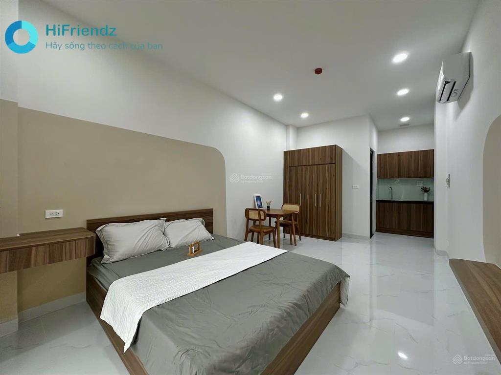 Khai trương căn hộ mới 100%, nội thất xịn sò, tone màu sang trọng có ban công