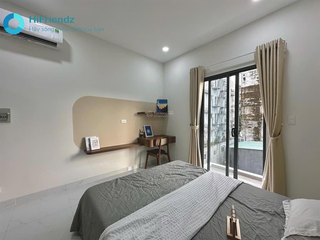 Khai trương căn hộ mới 100%, nội thất xịn sò, tone màu sang trọng có ban công