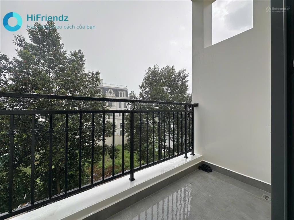 Khai trương căn hộ mới 100%, nội thất xịn sò, tone màu sang trọng có ban công