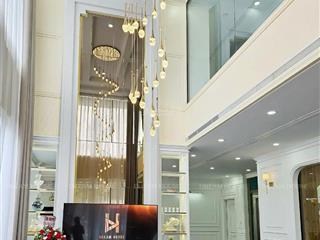 Penhouse lô góc bàn giao thô cuối cùng tại the zei 330m2ban công 70m2 quanh nhà. giá thiện chí