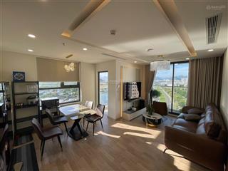 Cho thuê căn góc 2 phòng ngủ ở ct1 riverside luxury nha trang