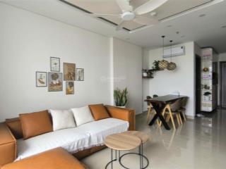 Cho thuê căn góc mát mẻ ct2 vcn phước long