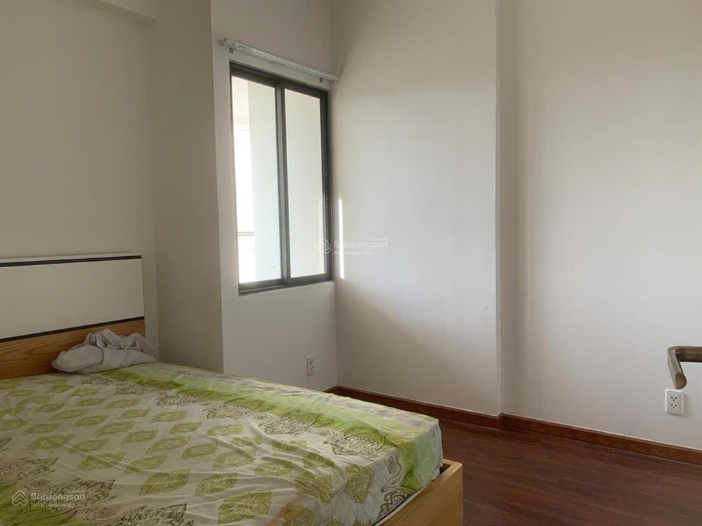 Cần bán căn góc 2pn, 2wc, cc centana thủ thiêm giá bán 4,3tỷ, sổ hồng