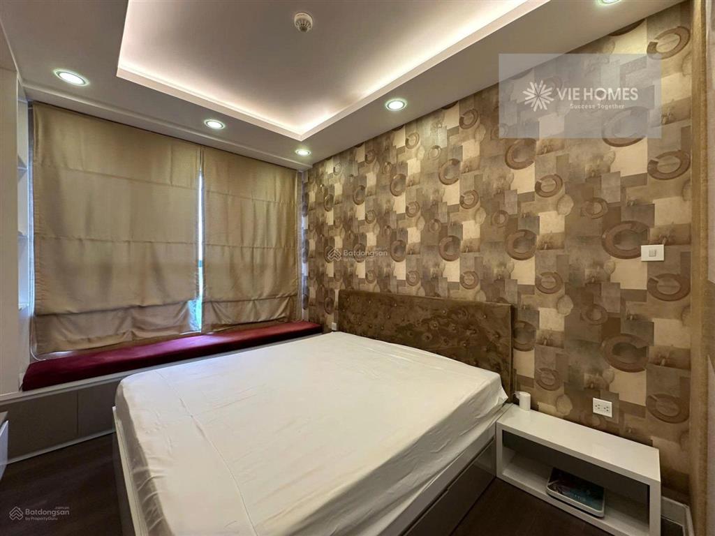 Cần bán nhanh căn hộ 2pn, 1wc, 57m2 the sun avenue giá chỉ 5,7 tỷ bao hết