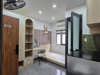 Bán chdv lê thánh tôn, p. bến thành, quận 1 5 x 18m  5 tầng  28 tỷ tl