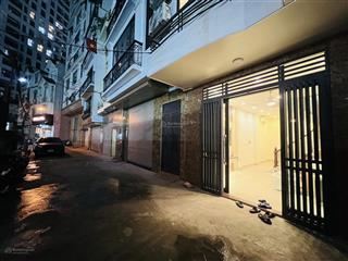 Bán nhà phân lôô tô tránh, kinh doanhbến xe mỹ đình45m x 4 tầnglô góc2 thoángfull nội thất
