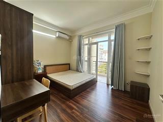 Căn hộ 2 phòng ngủ ban công  full nội thất, gần cầu sài gòn