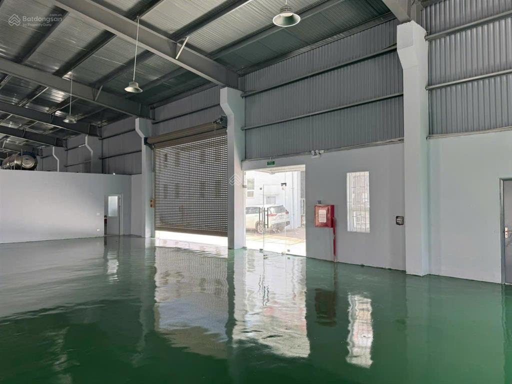 Cho thuê 2800m2 kho xưởng tại kcn đồng văn  ninh bình (hà nam cũ)
