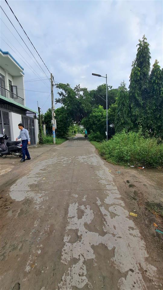 Bán nhà riêng tại xã xuân thới sơn, 60m2, 2pn. chính chủ bán 625 triệu bao hết phí